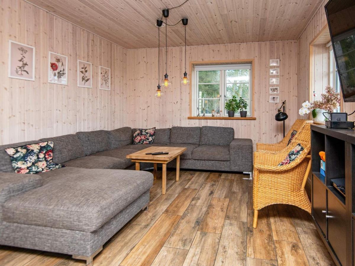 10 Person Holiday Home In Glesborg Kültér fotó